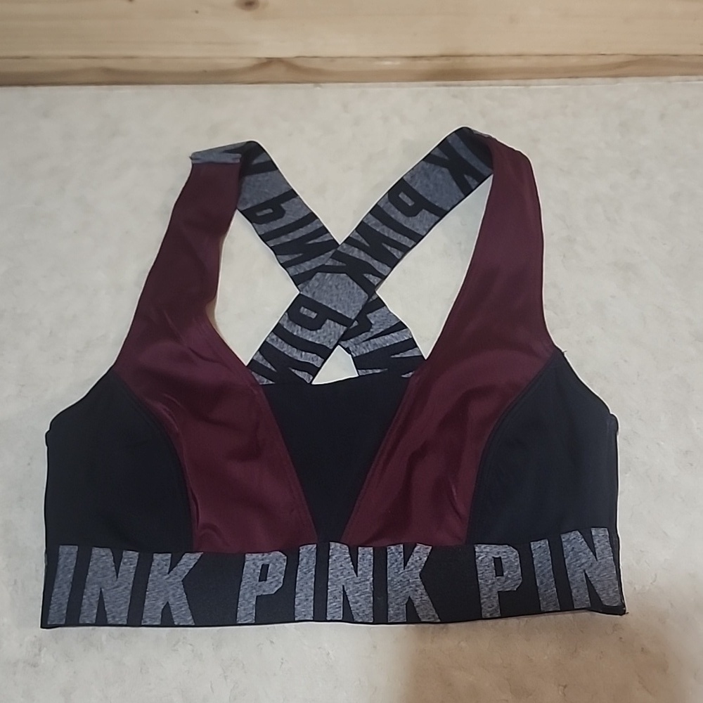 Victoria Secret Pink Sports Bra Size XS NWOT